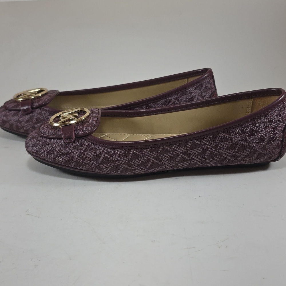Michael Kors Lillie Merlot Flats with Gold Logo - Picture 2 of 7